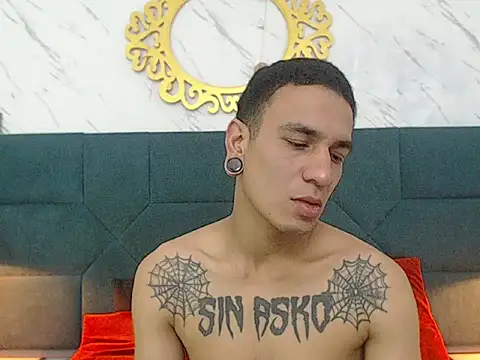 salome daniel online show from September 25, 7:39 pm