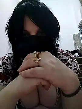 Snapshot of marwa-46 chatting on December 3, 4:58 am marwa-46 online show from December 3, 4:58 am