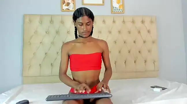 Snapshot of angelica_sexy1 chatting on December 29, 9:41 pm angelica sexy1 online show from December 29, 9:41 pm