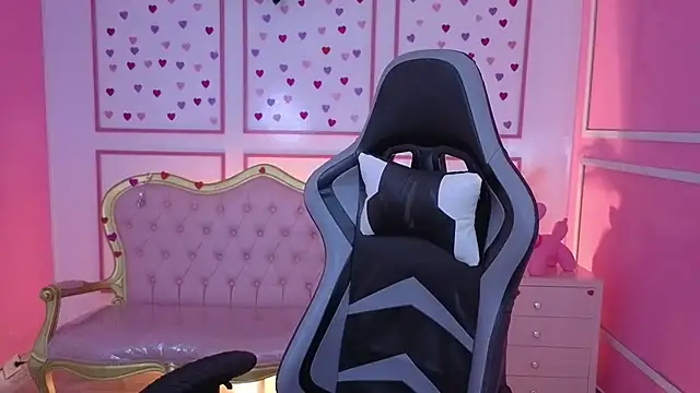 stephania t online show from October 23, 11:42 am