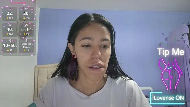 stephania t online show from March 10, 2:44 pm