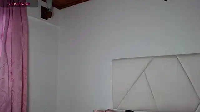 julz 03 online show from October 29, 12:18 pm