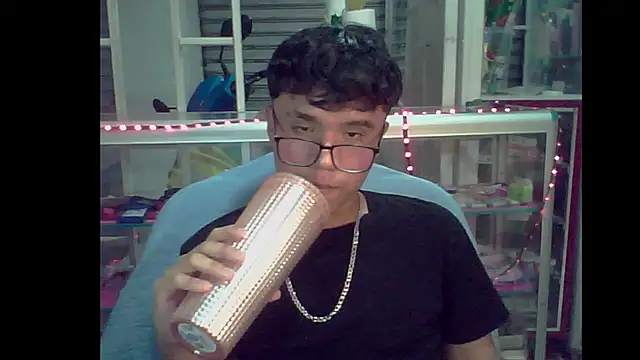 Snapshot of Baby_Cream chatting on December 10, 7:16 am Baby Cream online show from December 10, 7:16 am