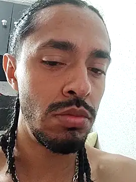 Snapshot of Donstark6669 chatting on February 22, 5:11 pm Donstark6669 online show from February 22, 5:11 pm