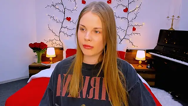 holy kitty online show from October 12, 8:19 pm