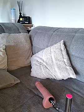 Secret couple  online show from April 20, 6:16 am