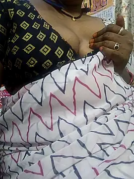 Snapshot of sweety_telugupilla chatting on December 16, 2:00 pm sweety telugupilla online show from December 16, 2:00 pm