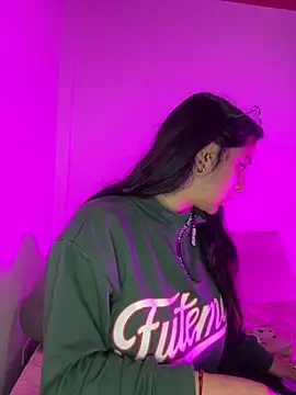 Cassie-millers online show from December 4, 1:20 pm