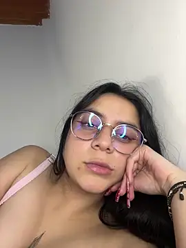 Cassie-millers online show from December 18, 9:08 pm