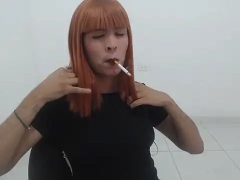 Snapshot of estefania224 chatting on February 22, 5:11 pm estefania224 online show from February 22, 5:11 pm