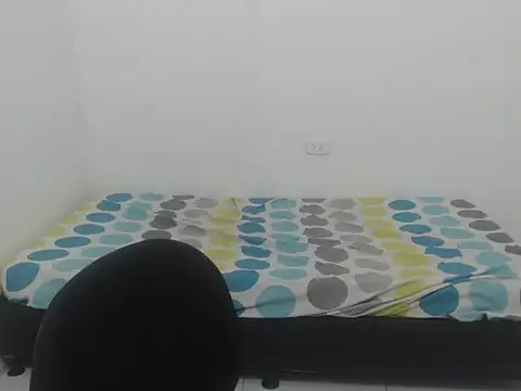 Snapshot of estefania224 chatting on March 2, 11:11 pm estefania224 online show from March 2, 11:11 pm