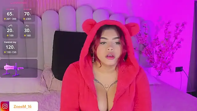 Zoe1 2 online show from March 4, 7:42 pm