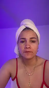 Snapshot of aurora_divine chatting on June 27, 8:36 pm aurora divine online show from June 27, 8:36 pm