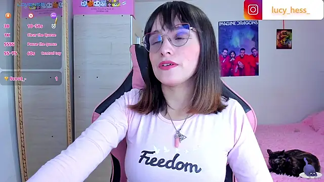 Lucyy-hess online show from February 2, 6:50 pm