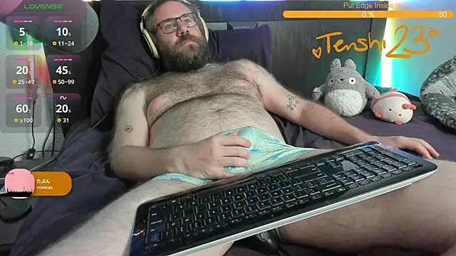 Snapshot of tenshi23strip chatting on September 28, 7:25 am tenshi23strip online show from September 28, 7:25 am