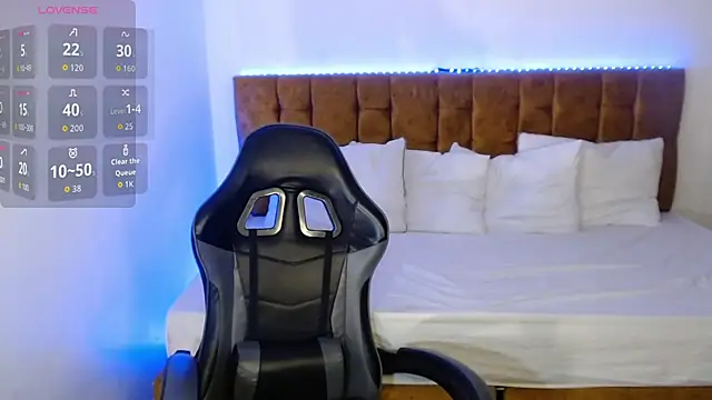 alexiaaross online show from November 1, 4:58 am