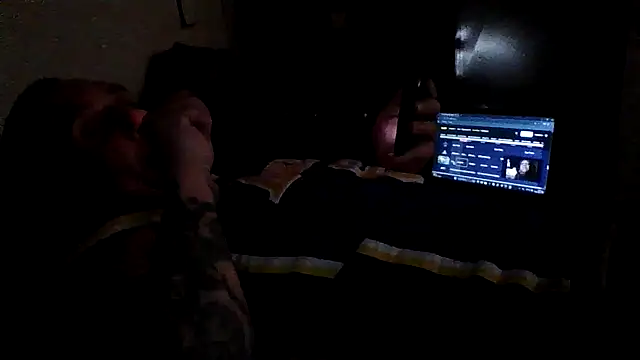 CandiedPompano online show from October 18, 4:26 am