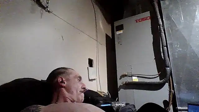 CandiedPompano online show from October 21, 4:02 am