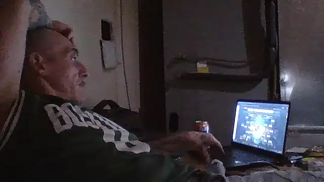 CandiedPompano online show from October 27, 9:30 pm