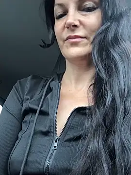 Snapshot of -OLYA- chatting on October 9, 6:22 am -OLYA- online show from October 9, 6:22 am