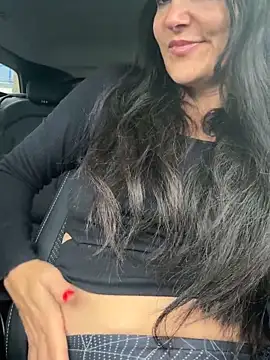 Snapshot of -OLYA- chatting on November 17, 1:06 pm -OLYA- online show from November 17, 1:06 pm