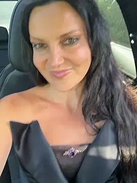 Snapshot of -OLYA- chatting on June 14, 4:42 pm -OLYA- online show from June 14, 4:42 pm