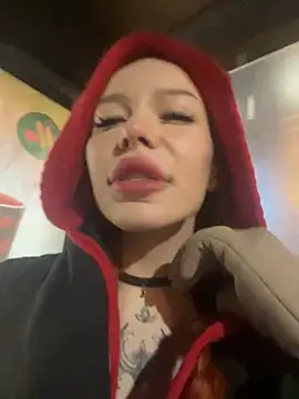 Snapshot of babydolll chatting on January 6, 7:35 pm babydolll online show from January 6, 7:35 pm