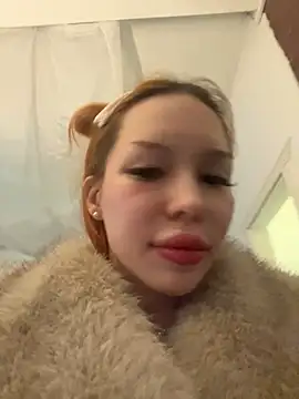 Snapshot of babydolll chatting on February 10, 5:41 pm babydolll online show from February 10, 5:41 pm