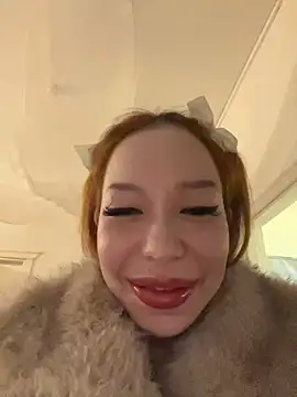 Snapshot of babydolll chatting on March 6, 10:09 am babydolll online show from March 6, 10:09 am