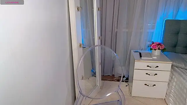 Snapshot of CooperAllana chatting on March 2, 8:21 am CooperAllana online show from March 2, 8:21 am