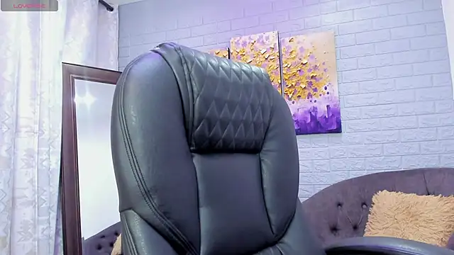 ebbafernandez  online show from October 20, 12:05 pm