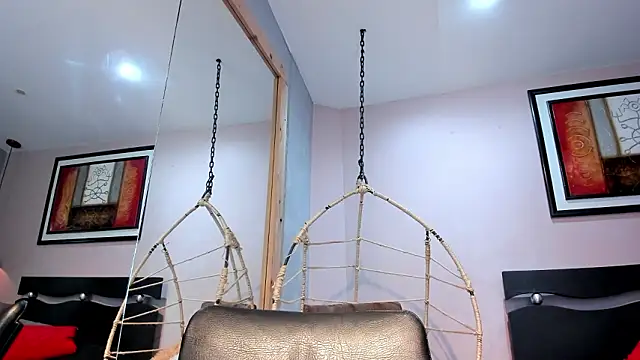 ebbafernandez  online show from March 23, 12:09 pm