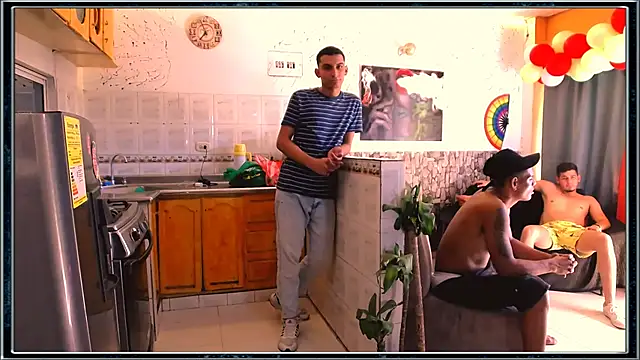 Snapshot of prison_hot_2027 chatting on December 6, 7:23 pm prison hot 2027 online show from December 6, 7:23 pm