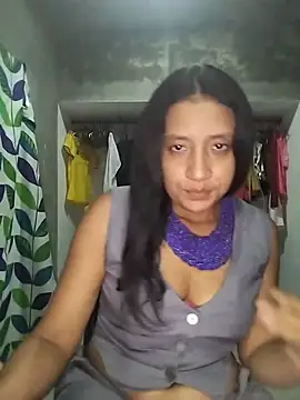 Snapshot of cami_victoria chatting on July 3, 4:08 am cami victoria online show from July 3, 4:08 am