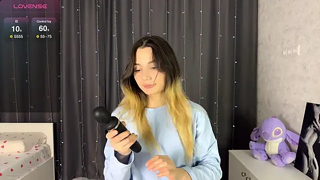 Snapshot of Asya_Fairy chatting on October 18, 10:43 pm Asya Fairy online show from October 18, 10:43 pm