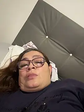 AntonellaAlondra4 online show from April 7, 3:40 am