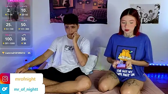 kitty of nighttt online show from December 3, 10:40 pm