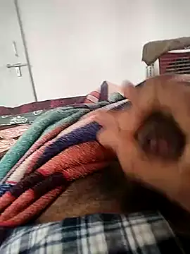 Snapshot of Sanjaysharmarbl chatting on February 13, 7:15 am Sanjaysharmarbl online show from February 13, 7:15 am