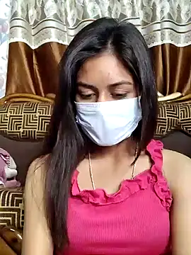 Snapshot of its_sophiaa chatting on January 12, 1:58 pm its sophiaa online show from January 12, 1:58 pm
