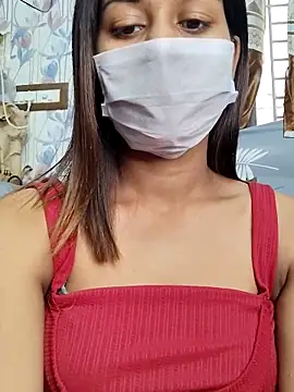 Snapshot of its_sophiaa chatting on November 20, 8:14 am its sophiaa online show from November 20, 8:14 am