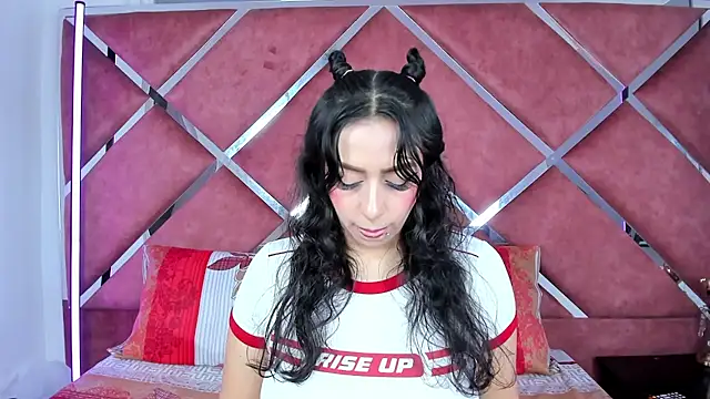 Snapshot of AlondraMendez chatting on March 1, 1:43 am AlondraMendez online show from March 1, 1:43 am