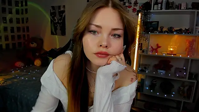 AkiraKatsu online show from January 10, 11:01 am