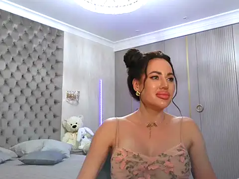 TianaPosh online show from February 17, 2:20 am