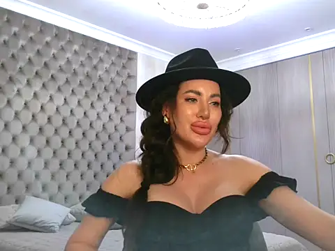 TianaPosh online show from March 22, 12:06 am