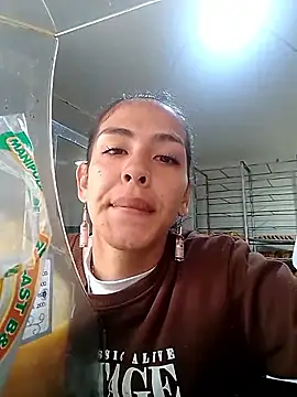 Snapshot of Alisson_420 chatting on September 19, 1:23 pm Alisson 420 online show from September 19, 1:23 pm