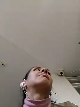 Snapshot of Alisson_420 chatting on October 23, 1:38 am Alisson 420 online show from October 23, 1:38 am