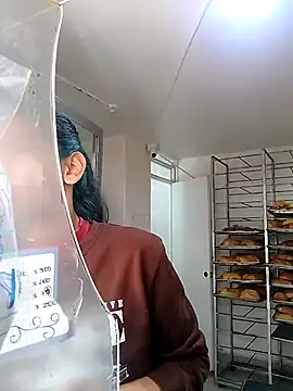 Snapshot of Alisson_420 chatting on November 16, 3:28 pm Alisson 420 online show from November 16, 3:28 pm