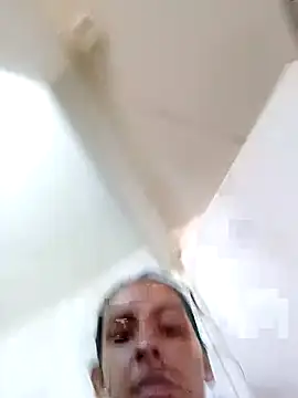 Snapshot of Alisson_420 chatting on November 17, 4:13 pm Alisson 420 online show from November 17, 4:13 pm