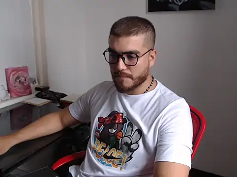 Snapshot of Dylanwish chatting on October 11, 8:51 pm Dylanwish online show from October 11, 8:51 pm