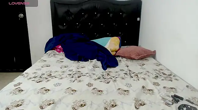 reichellbusty online show from January 16, 3:56 pm